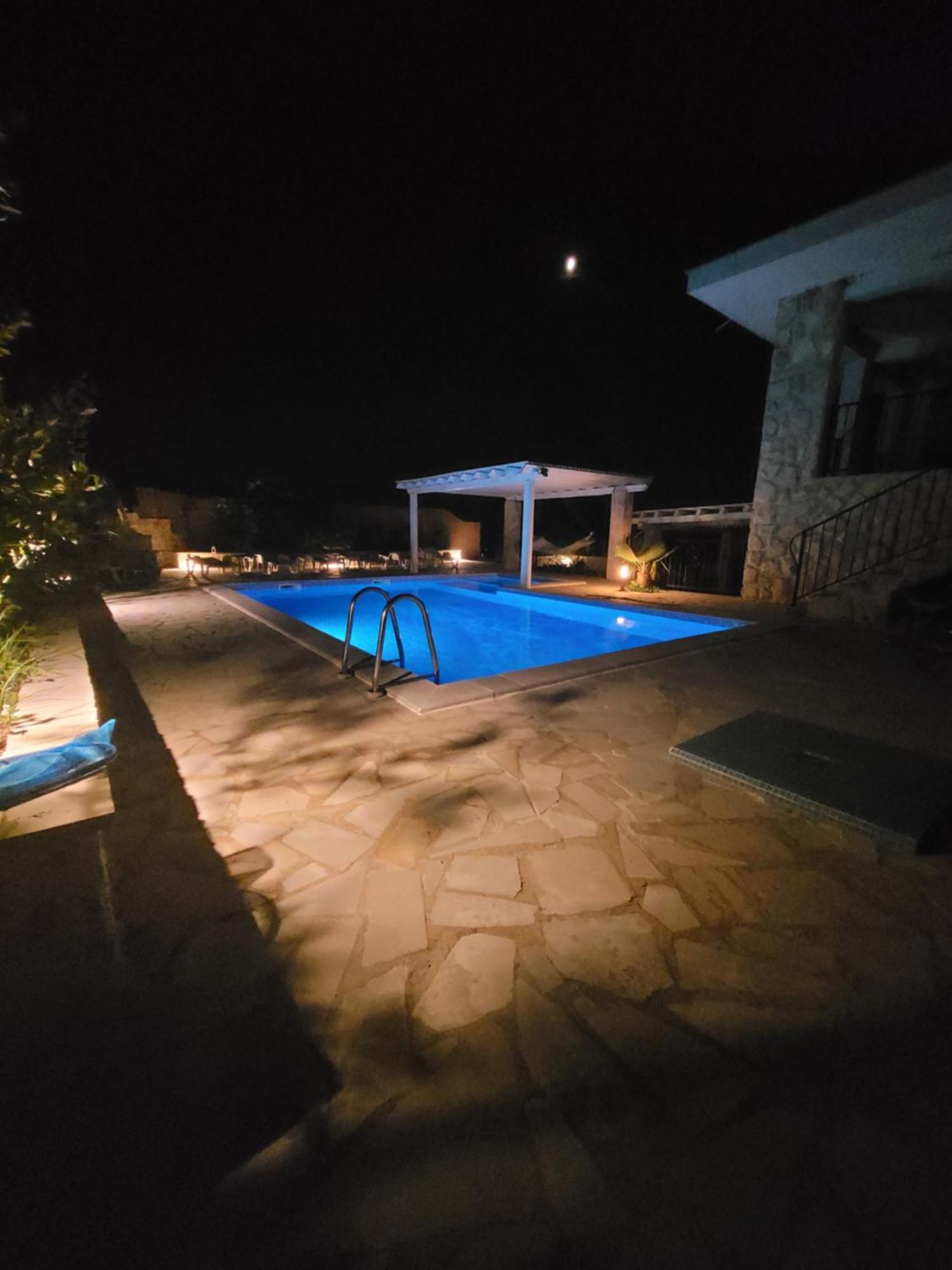 Villa Bosna Near Dubrovnik Very Beautiful Villa Entirely Privatized Swimming Pool, Jacuzzi, Sauna, Billiard, Ping-Pong Ivanica 外观 照片